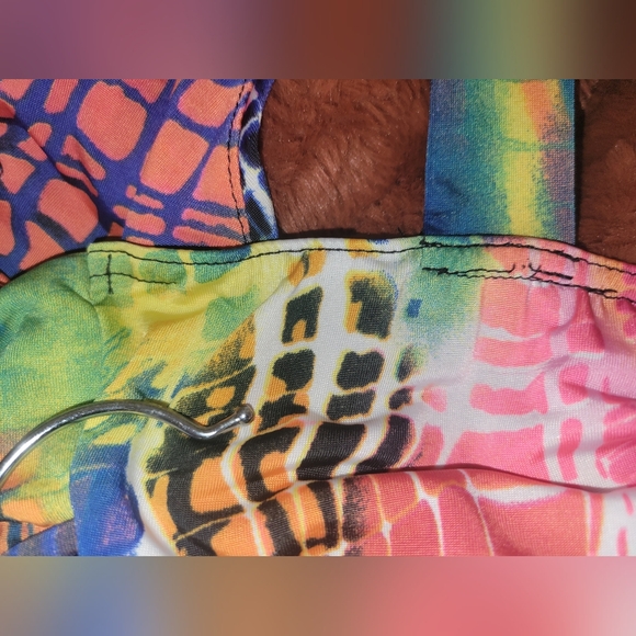 Pyramid Collection Maxi Dress - Picture 5 of 6